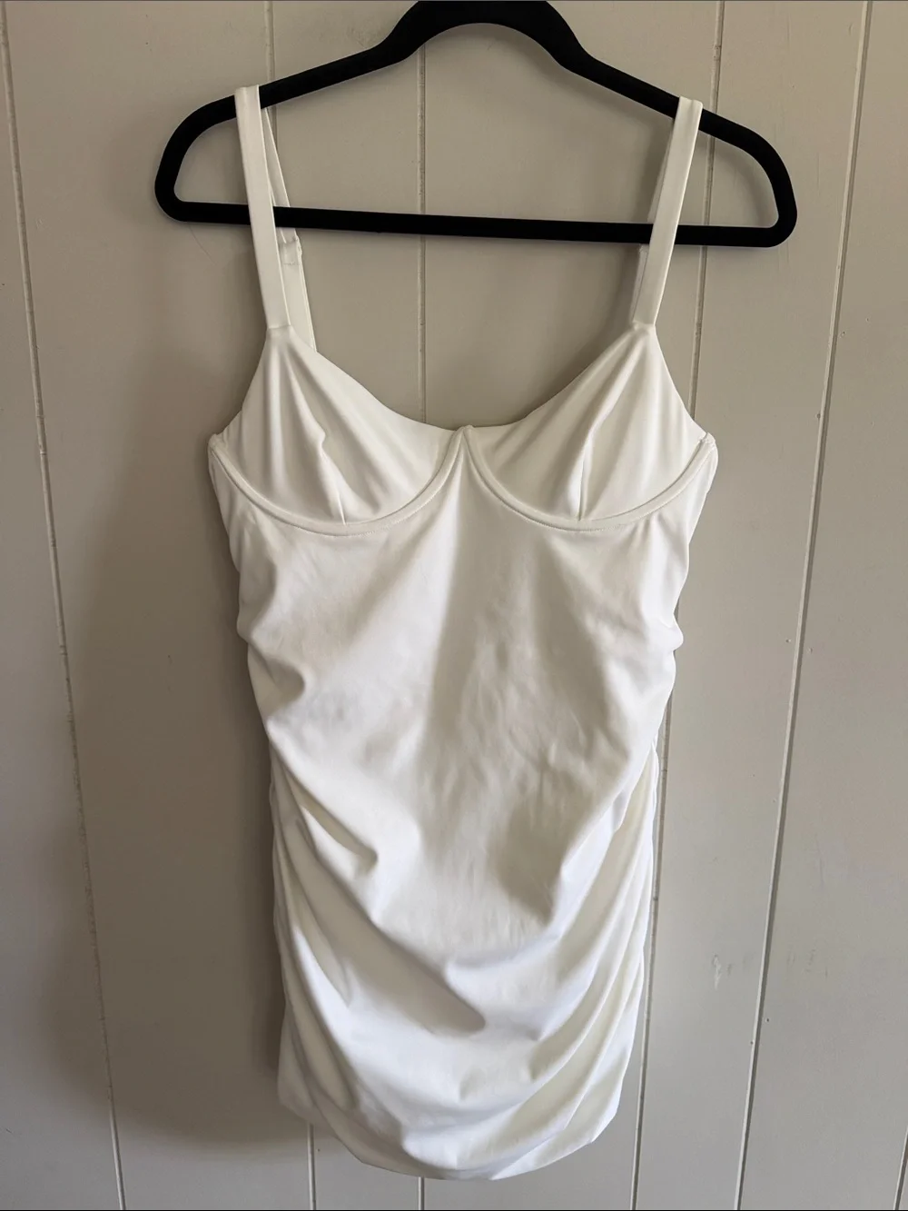 SKIMS Sculpting Swim Ruched One Piece Swimsuit Marble Size XL Cream